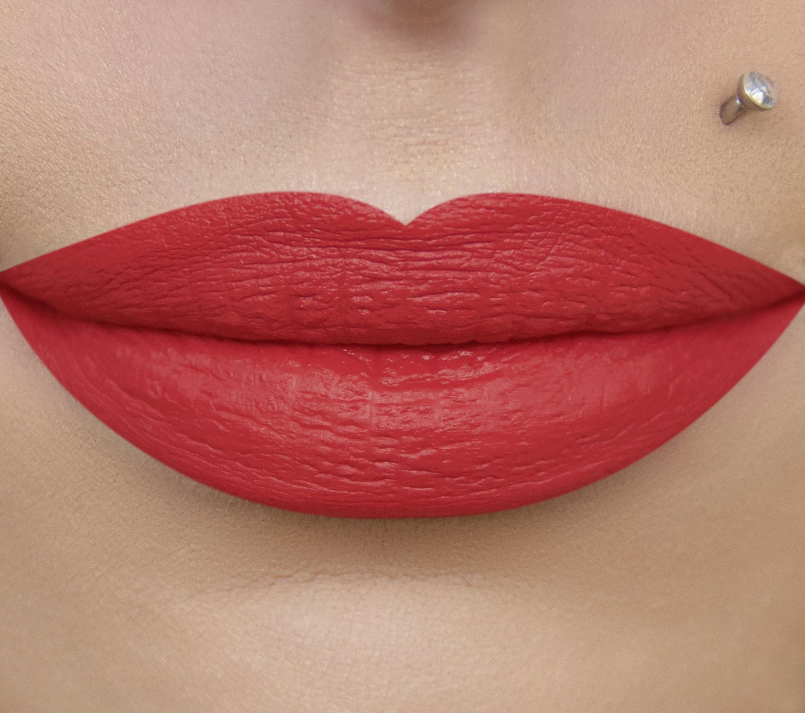 Hush Matte Flüssiger Lippenstift Hush Matte Flüssiger Lippenstift von Etsy - GuidottiCandle