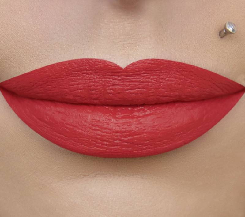 Hush Matte Flüssiger Lippenstift von Etsy - GuidottiCandle