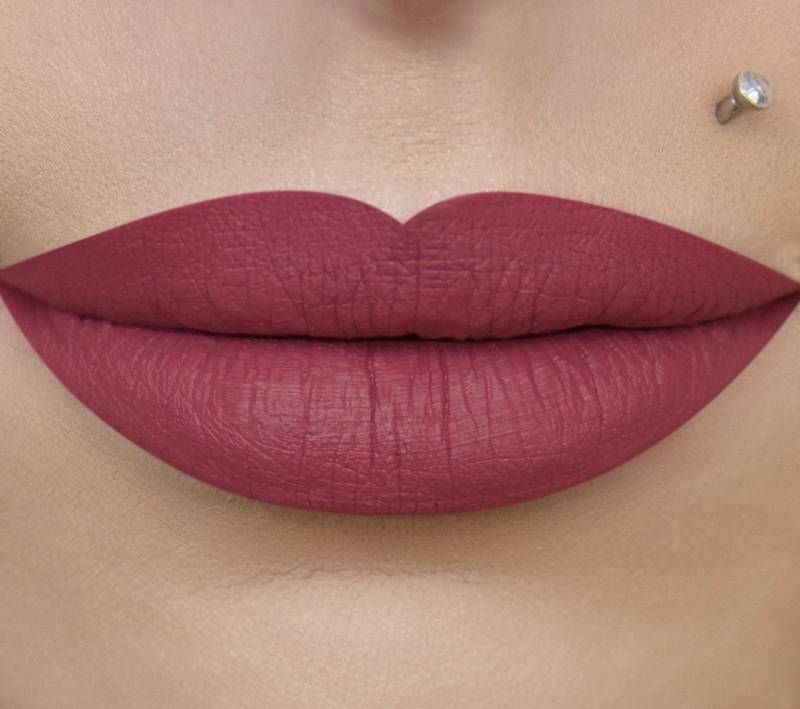 Obsessed Satin Liquid Lippenstift von Etsy - GuidottiCandle
