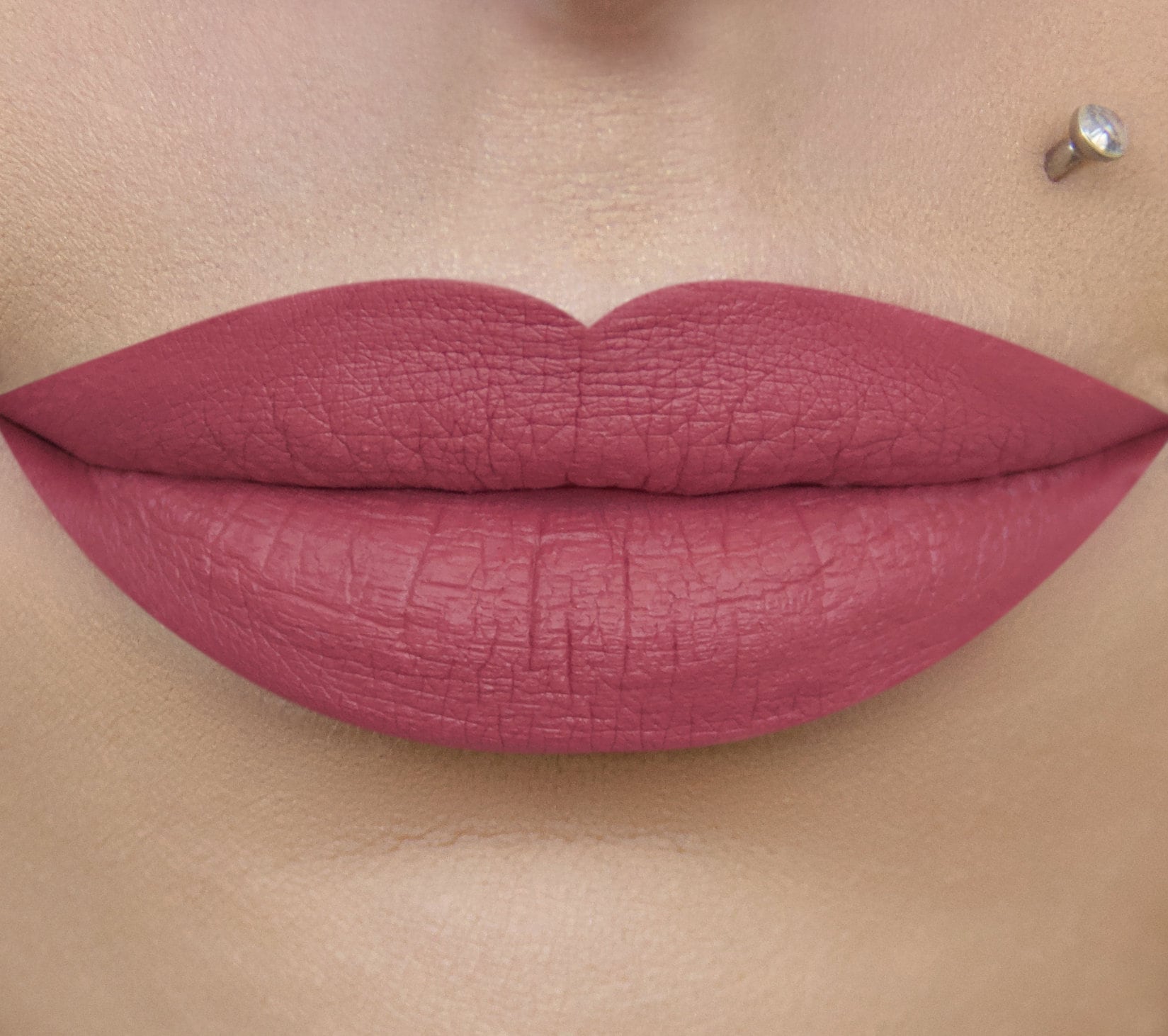 Smooch Matte Flüssiger Lippenstift Smooch Matte Flüssiger Lippenstift von Etsy - GuidottiCandle