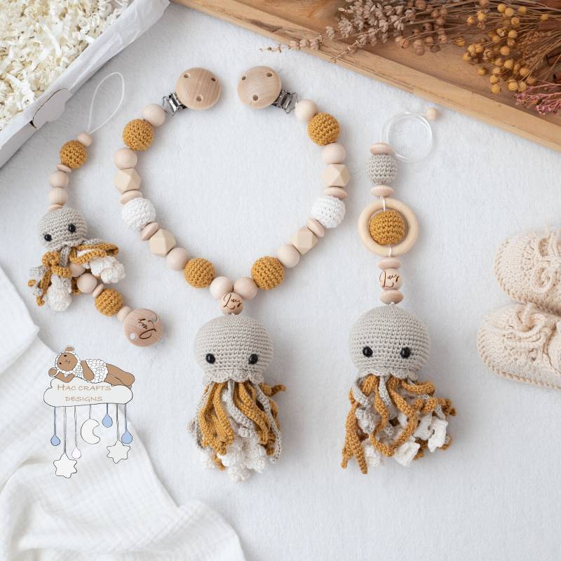 Personalisiert Qualle Sparset Kinderwagenkette Anhänger Schnullerkette Geburtsgeschenk Taufe Babyshower von Etsy - HACCraftsLittle