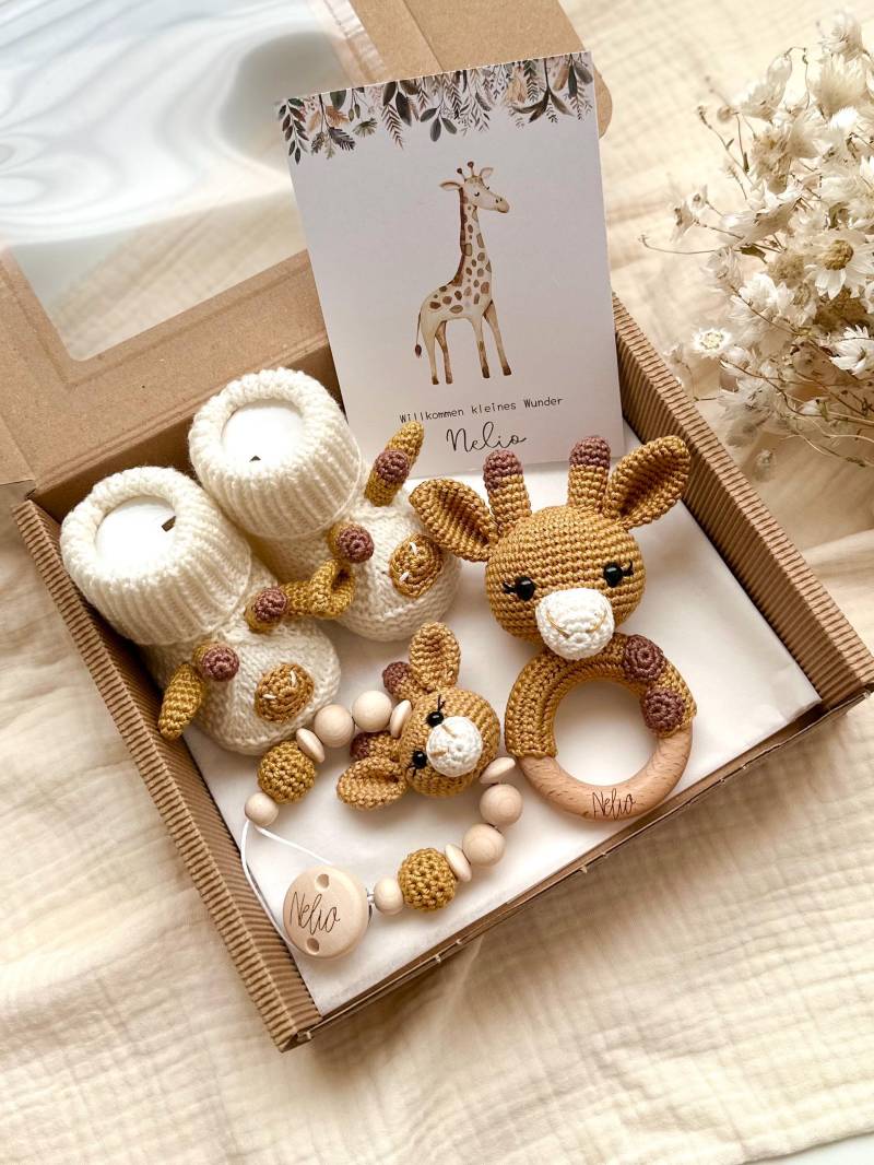 Personalisiertes Baby Geschenkset, Geburtsgeschenk, Geschenkbox Zur Geburt Personalisiertes Baby Geschenkset, Geburtsgeschenk, Geschenkbox Zur Geburt von Etsy - HACCraftsLittle