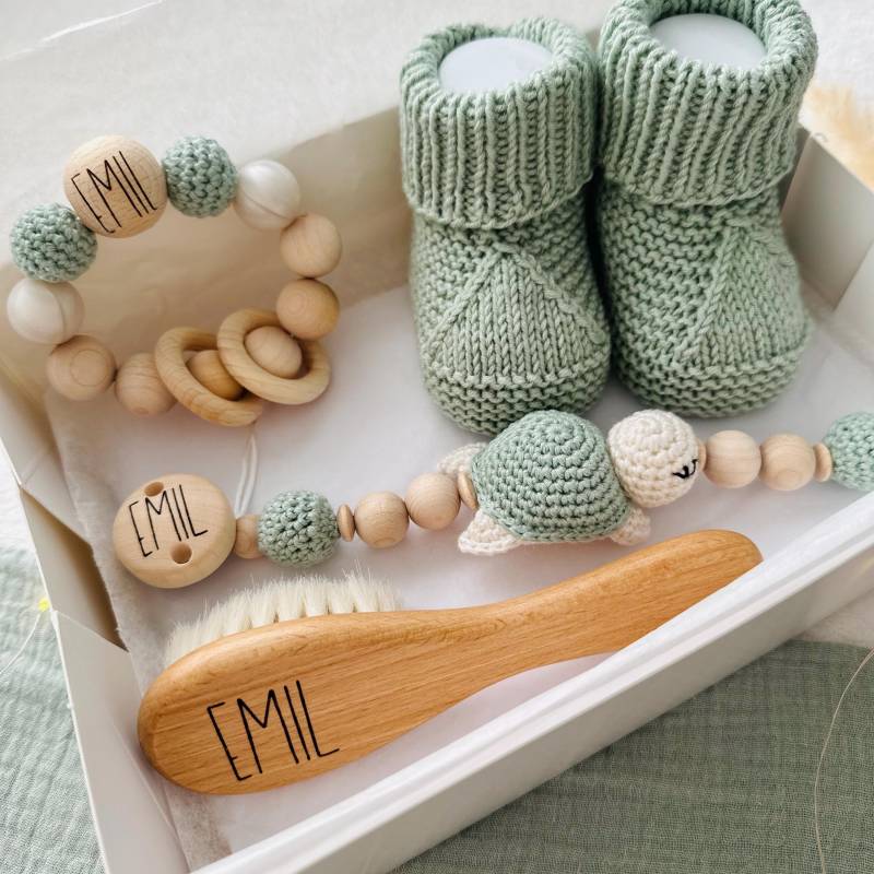 Personalisiertes Baby Geschenkset, Geburtsgeschenk, Geschenkbox Zur Geburt Personalisiertes Baby Geschenkset, Geburtsgeschenk, Geschenkbox Zur Geburt von Etsy - HACCraftsLittle