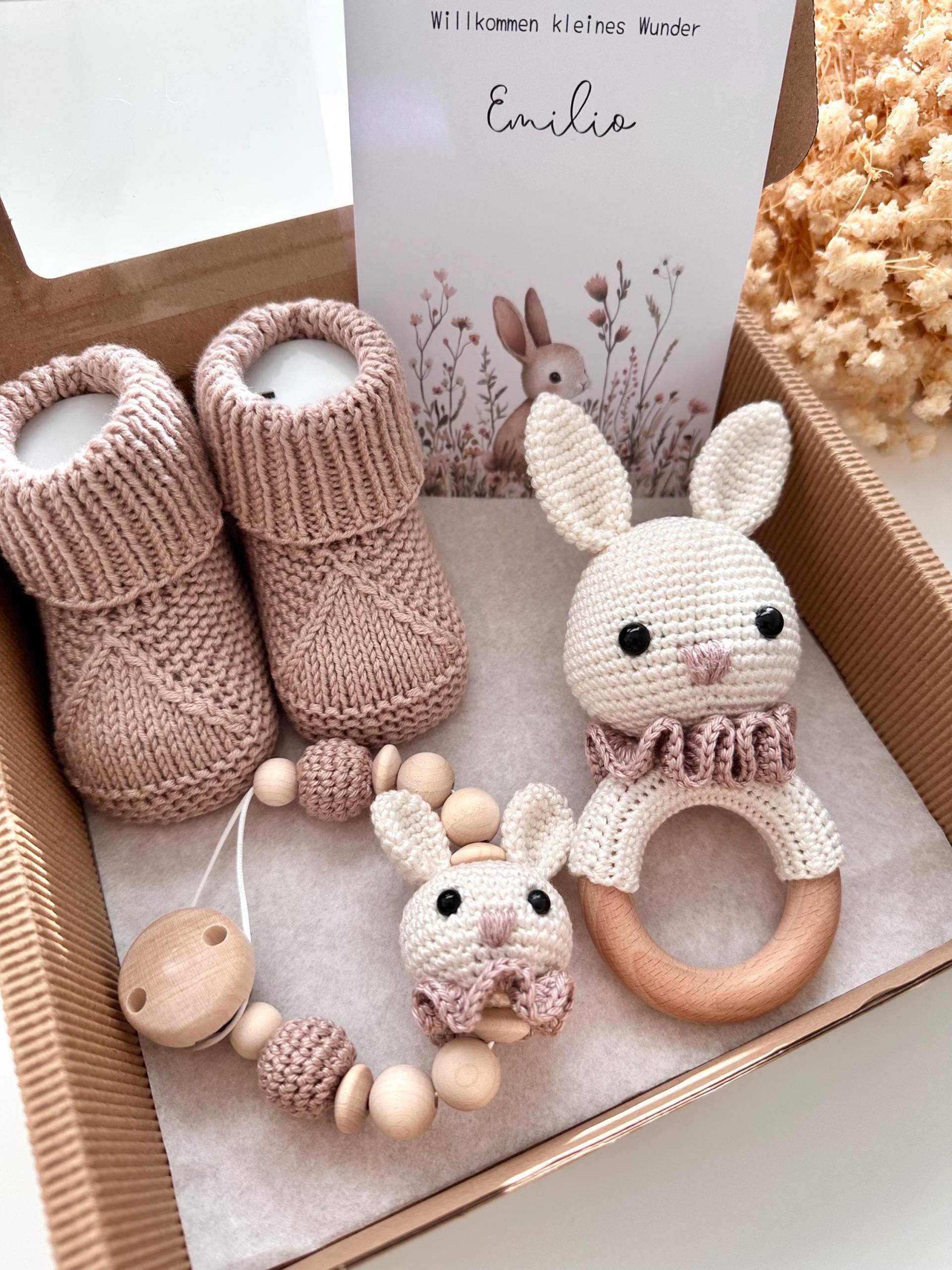 Personalisiertes Baby Geschenkset, Geburtsgeschenk, Geschenkbox Zur Geburt Personalisiertes Baby Geschenkset, Geburtsgeschenk, Geschenkbox Zur Geburt von Etsy - HACCraftsLittle