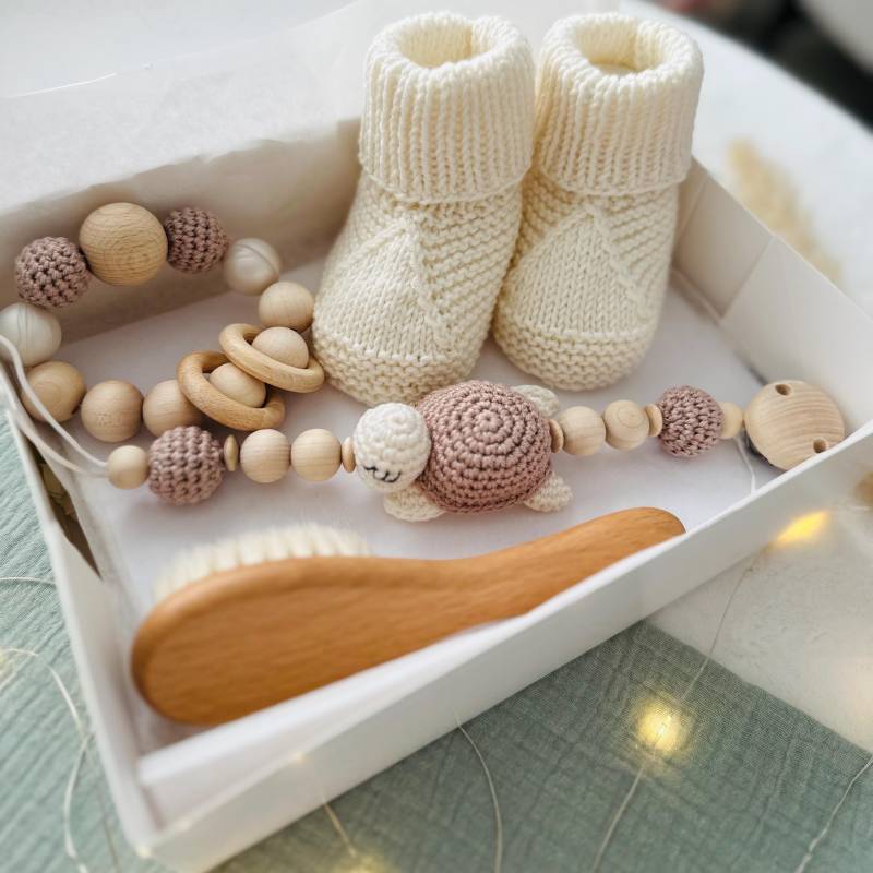 Personalisiertes Baby Geschenkset, Geburtsgeschenk, Geschenkbox Zur Geburt Personalisiertes Baby Geschenkset, Geburtsgeschenk, Geschenkbox Zur Geburt von Etsy - HACCraftsLittle