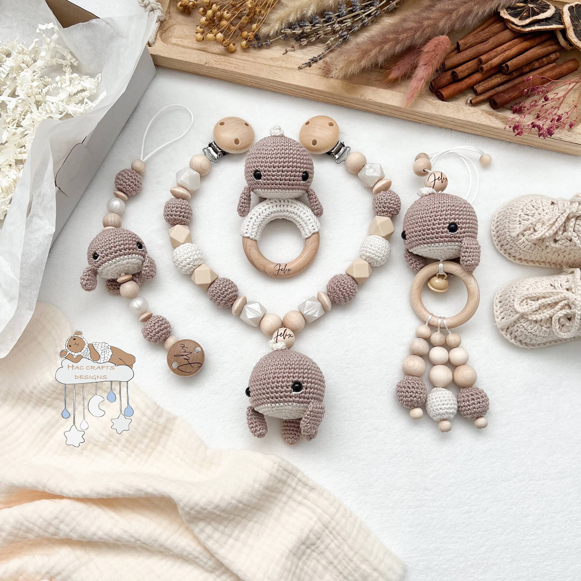 Taupe Wal Sparset Personalisiert Kinderwagenkette Babygym Anhänger Schnullerkette Babyshower Taufe Geburtsgeschenk Muttergeschenk Taupe Wal Sparset Personalisiert Kinderwagenkette Babygym Anhänger Schnullerkette Babyshower Taufe Geburtsgeschenk Muttergeschenk von Etsy - HACCraftsLittle