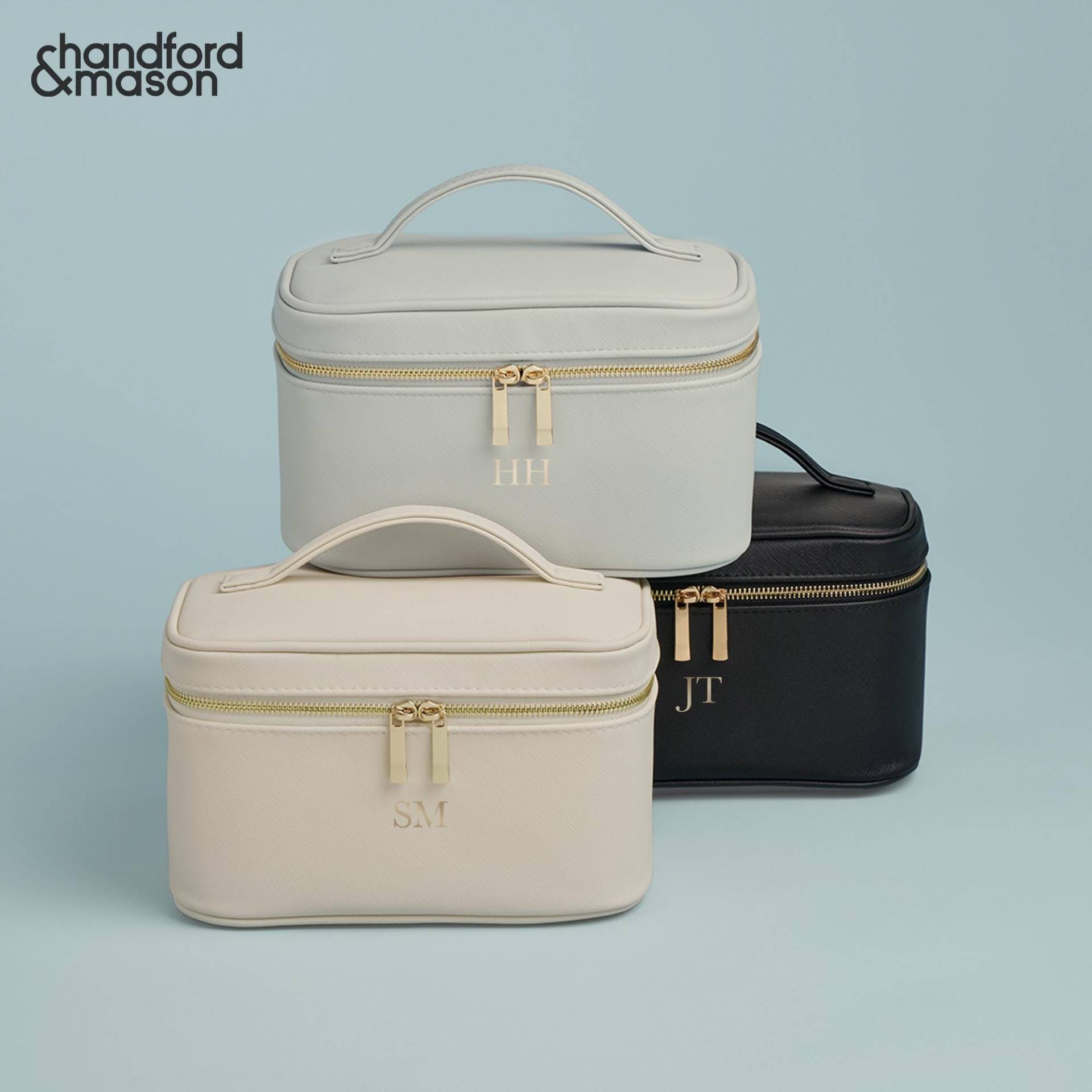 Personalisierte Vanity Make-Up Tasche, Monogramm Anfangskosmetiktasche, Kulturtasche, Brautjungfer Benutzerdefinierte Schminktasche von Etsy - HANDFORDandMASON