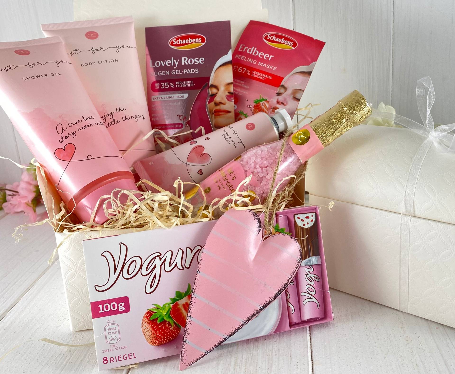 Geschenkset Zum Muttertag Geschenkbox Beauty Rosa Geschenkset Zum Muttertag Geschenkbox Beauty Rosa von Etsy - HANSELSSHOP