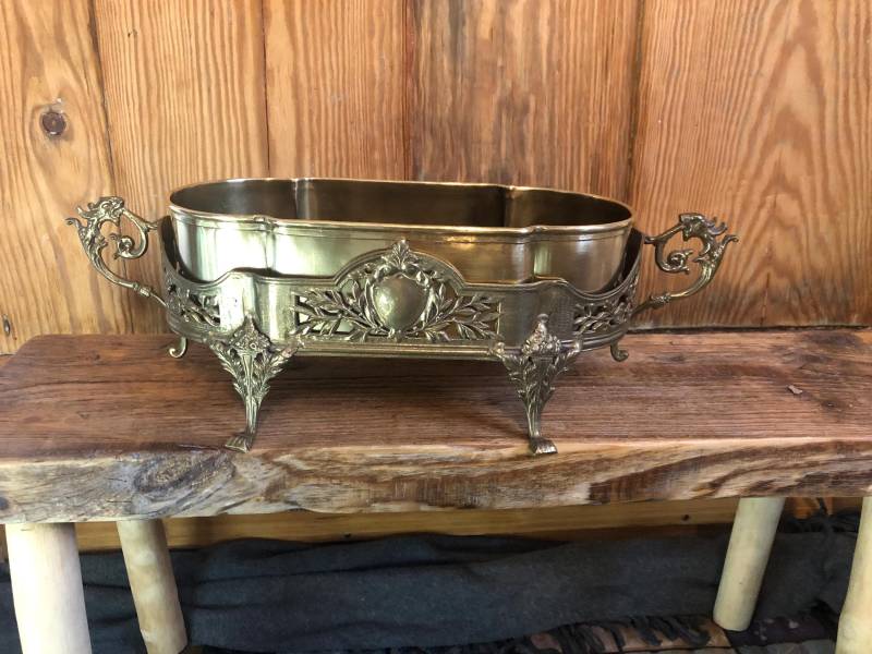 Alte Jardiniere " Antikes Pflanzgefäß Messing/Brocante & Antik Landhaus Dekoration Barock Dekor Alte Jardiniere " Antikes Pflanzgefäß Messing/Brocante & Antik Landhaus Dekoration Barock Dekor von Etsy - HBVintageLaden