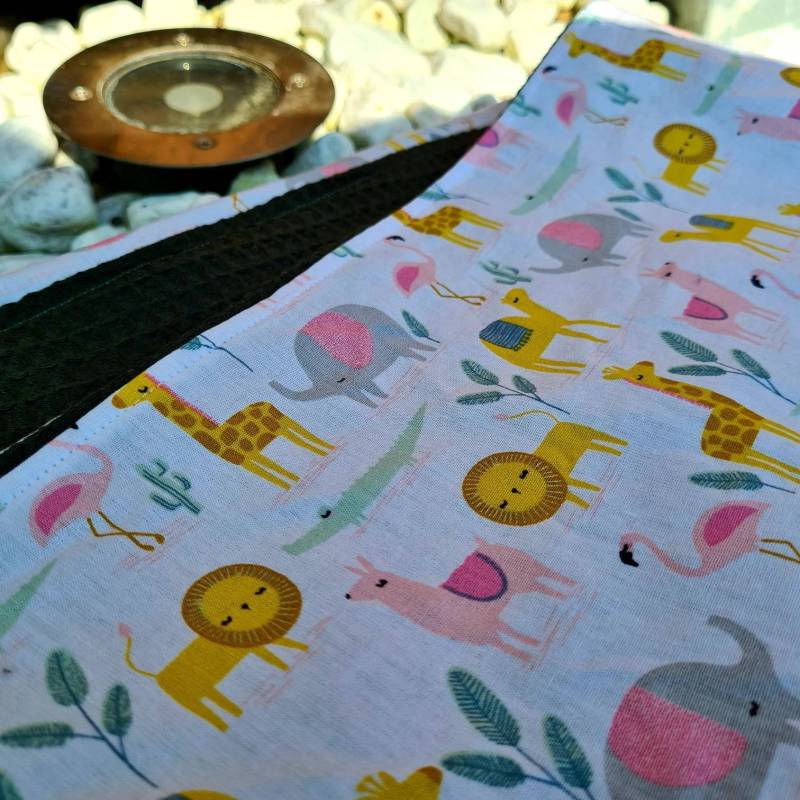 Krabbeldecke Tierdecke Löwe Giraffe Zebra Tagesdecke Kinderwagendecke Laufstall Kuscheldecke Waffelpiqué Rosa Gelb Blau Grün Babyschale von Etsy - HEIMATGFAI
