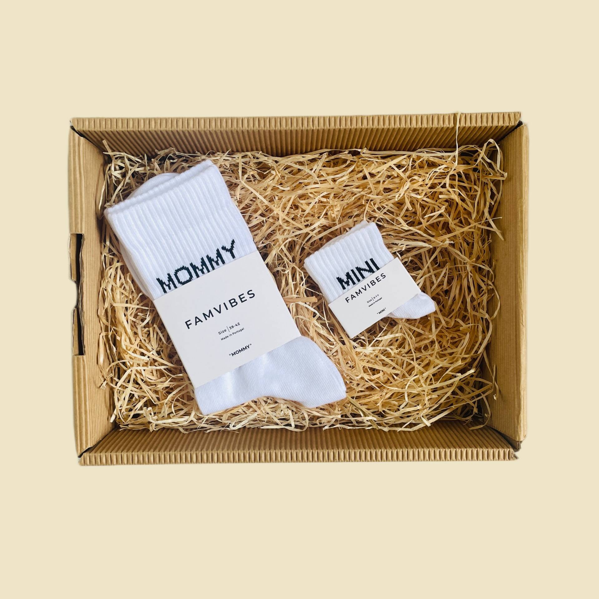 Geschenkbox Mini Steps, Big Love Mommy | Mommy & Geschenk Geburt Schwangerschaft Baby Babyparty Geschenkbox Mini Steps, Big Love Mommy | Mommy & Geschenk Geburt Schwangerschaft Baby Babyparty von Etsy - BOXJOYDE