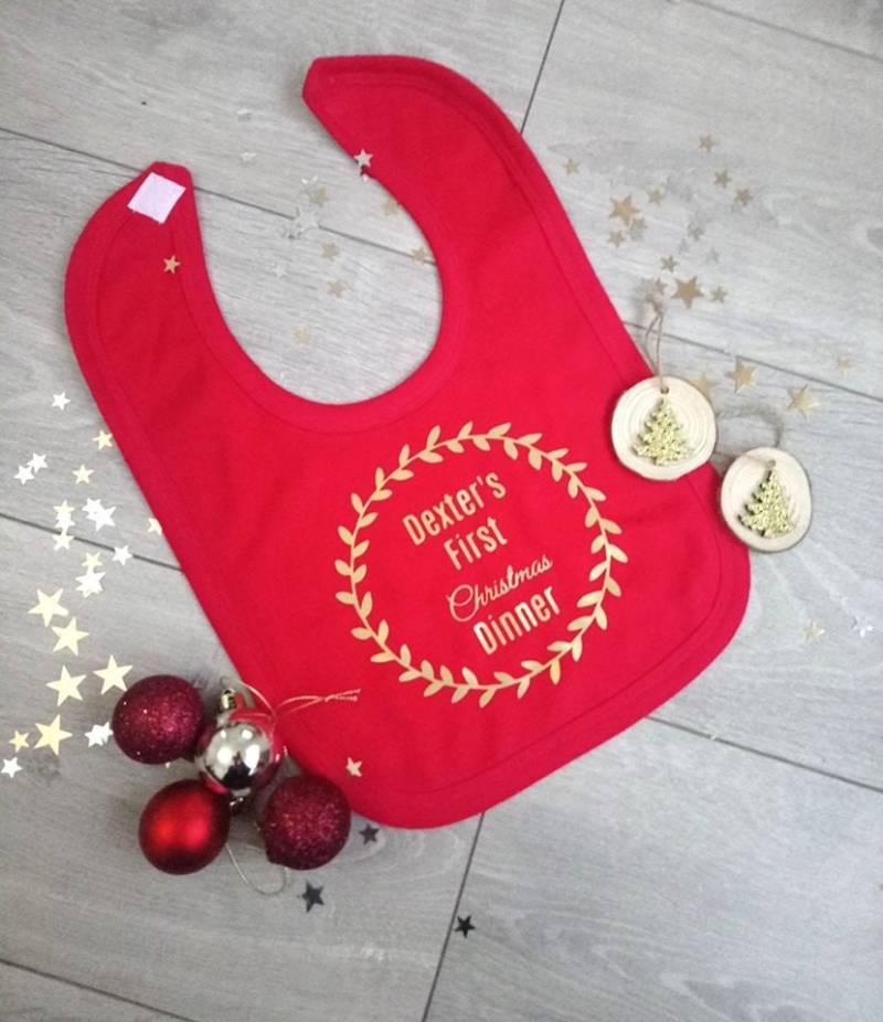 Personalisiertes Erstes Weihnachtslätzchen Weihnachtsessen Red Gold 1st Xmas Name Lätzchen Personalisiertes Erstes Weihnachtslätzchen Weihnachtsessen Red Gold 1st Xmas Name Lätzchen von Etsy - HHdesignUK