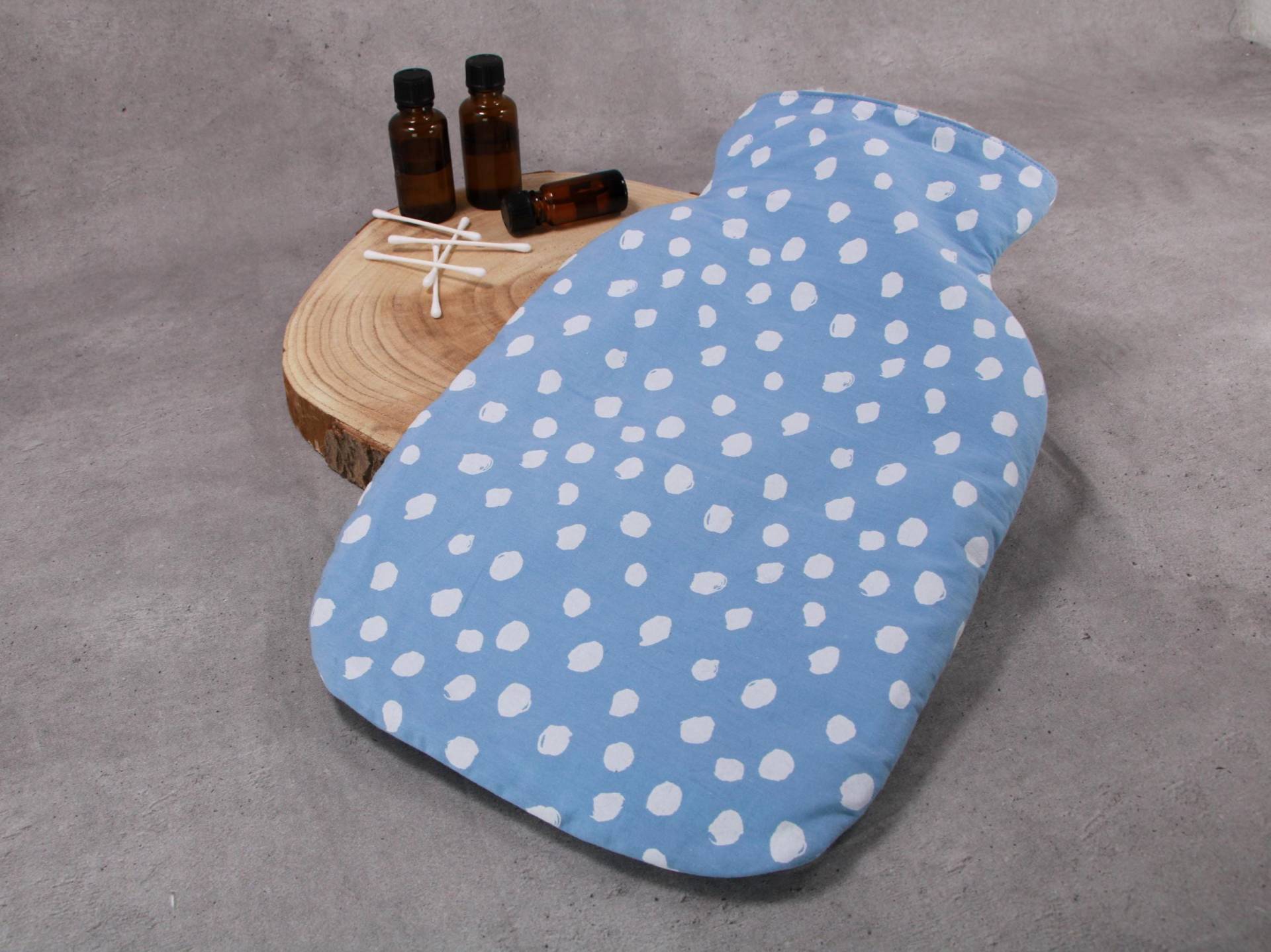 Wärmflaschenbezug, Bettflaschenhülle, Hellblau, Große Weiße Punkte Wärmflaschenbezug, Bettflaschenhülle, Hellblau, Große Weiße Punkte von Etsy - HKModeHandmade