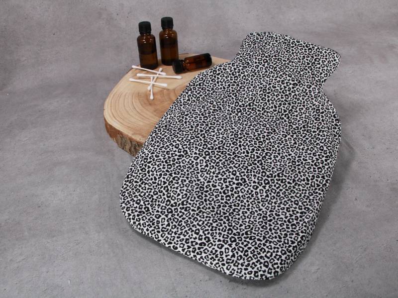 Wärmflaschenbezug, Bettflaschenhülle, Leo Muster von Etsy - HKModeHandmade