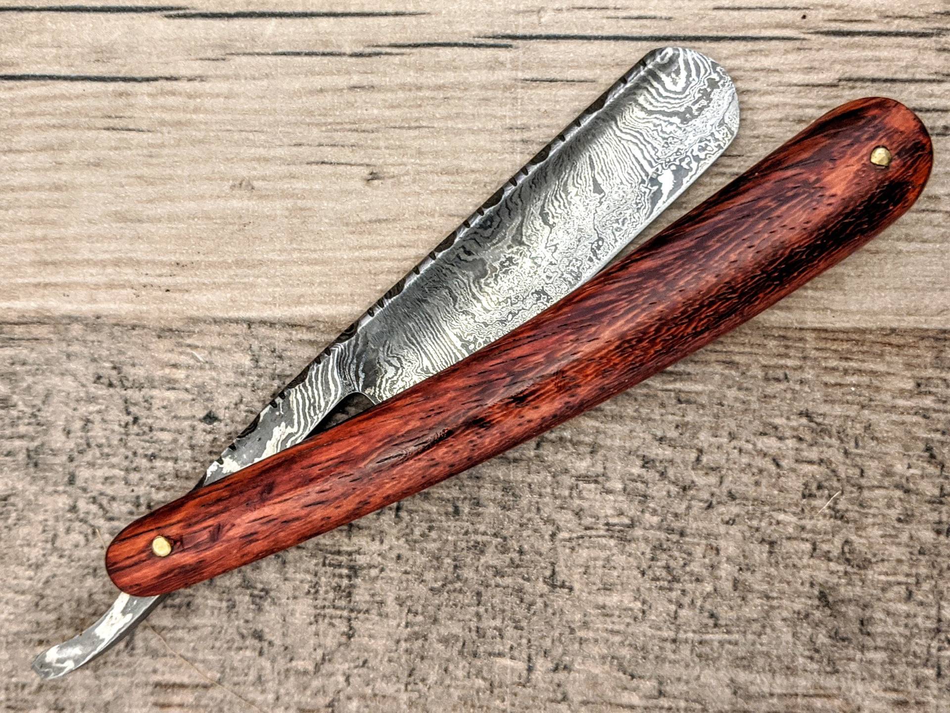 Htr9A Damaskus Rasiermesser/Rasur Handarbeit Custom Geschmiedet Paduk Griff Hand Filed Spine Utility von Etsy - HTKnives