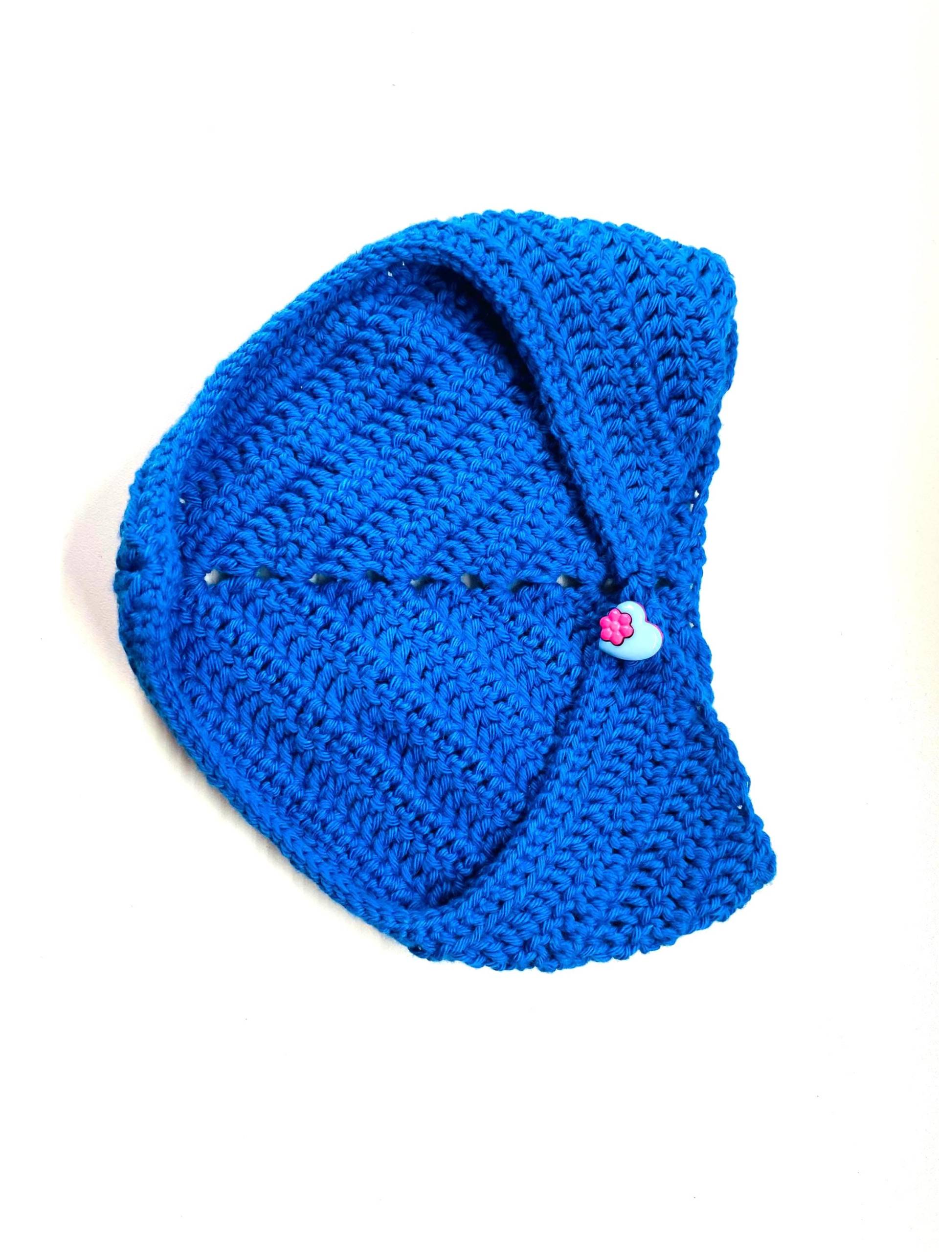 Gehäkeltes Baby-Dreieckstuch Blau| Halstuch Für Babys Mit Knopf | Unikat Geschenk Zur Geburt Baby Accessoire Gehäkeltes Baby-Dreieckstuch Blau| Halstuch Für Babys Mit Knopf | Unikat Geschenk Zur Geburt Baby Accessoire von Etsy - HaekeleienPaperArt