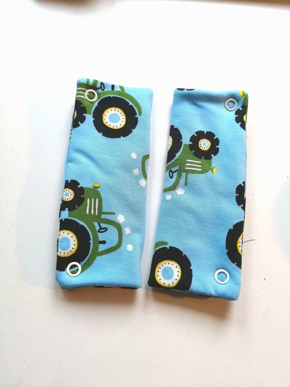2 Stück Gurtschoner Maxicosi Babyschale Kindersitz von Etsy - Haekelguste