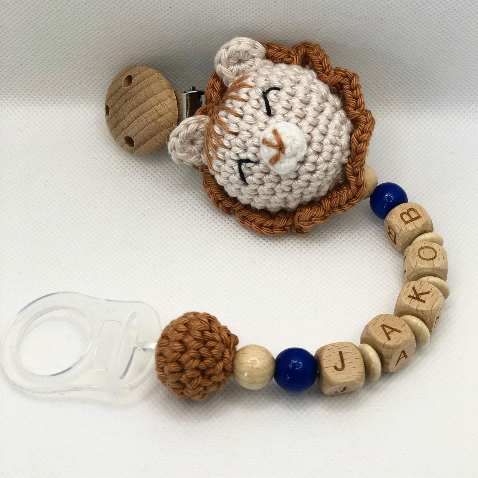 Schnullerkette Leo Der Löwe - Gehäkelt & Personalisierbar Handgemachte Baby von Etsy - HaekelliebeMe