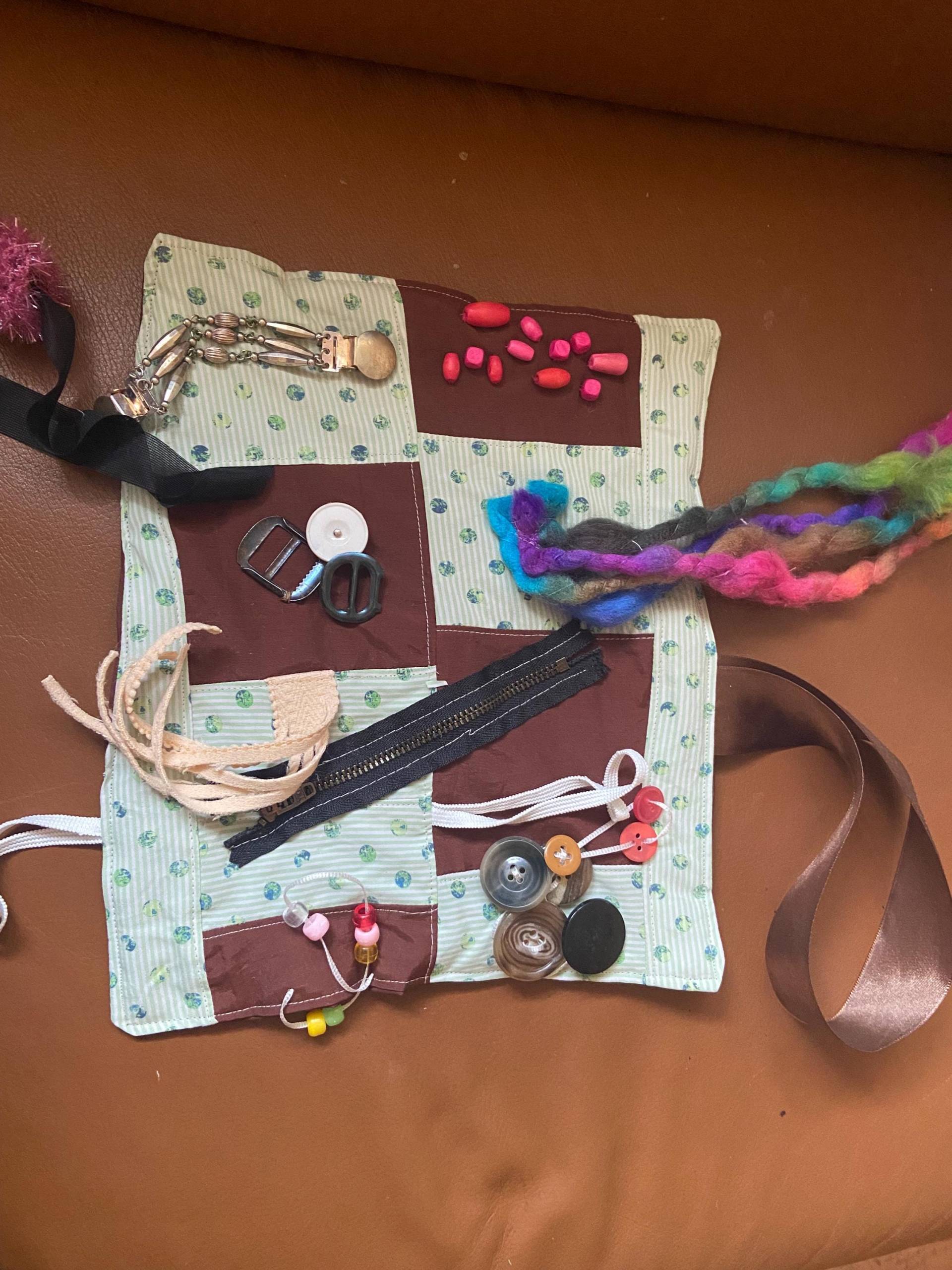 Nestelkissen Bei Demenzerkrankung Nestelkissen Bei Demenzerkrankung von Etsy - HaekelmausiWaren