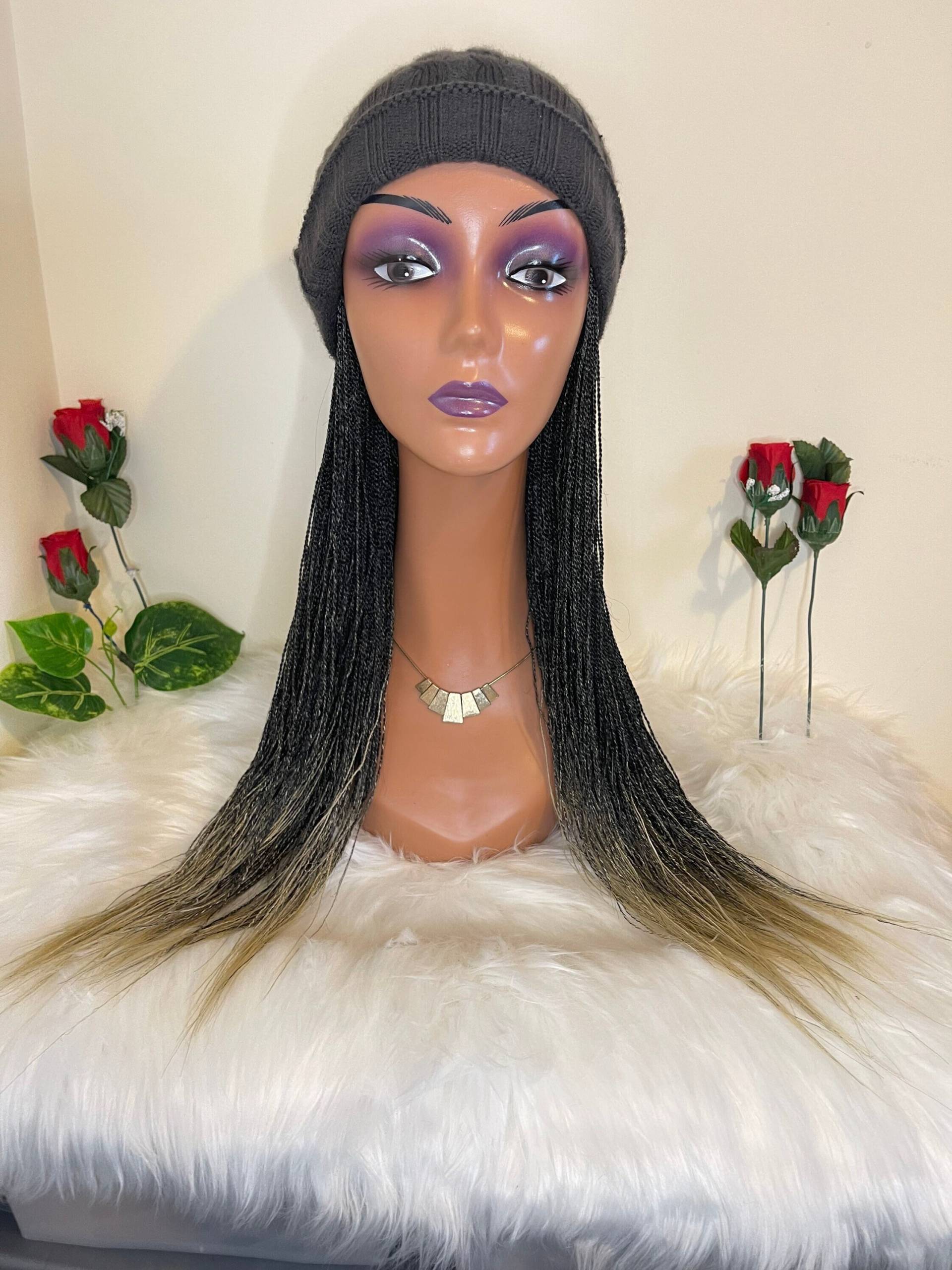 Beanie Flechtmütze Perücke | Hut Mit Flecht Haar Befestigt Chemo Brading Haar| Alopecia |Individuelle Geflochtene Beanie Flechtmütze Perücke | Hut Mit Flecht Haar Befestigt Chemo Brading Haar| Alopecia |Individuelle Geflochtene von Etsy - HairAndWigsByCaphy