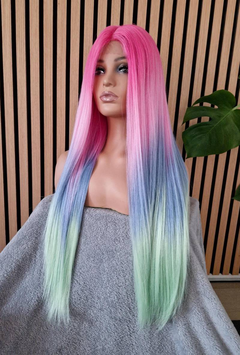 Cosplay Perücke, Perücken, Mlp, Emo Haar, Lace Front Ziehen Sie Königin Ombre Rosa Blaue Grüne Party Perücke Cosplay Perücke, Perücken, Mlp, Emo Haar, Lace Front Ziehen Sie Königin Ombre Rosa Blaue Grüne Party Perücke von Etsy - HairyBerrysWigs