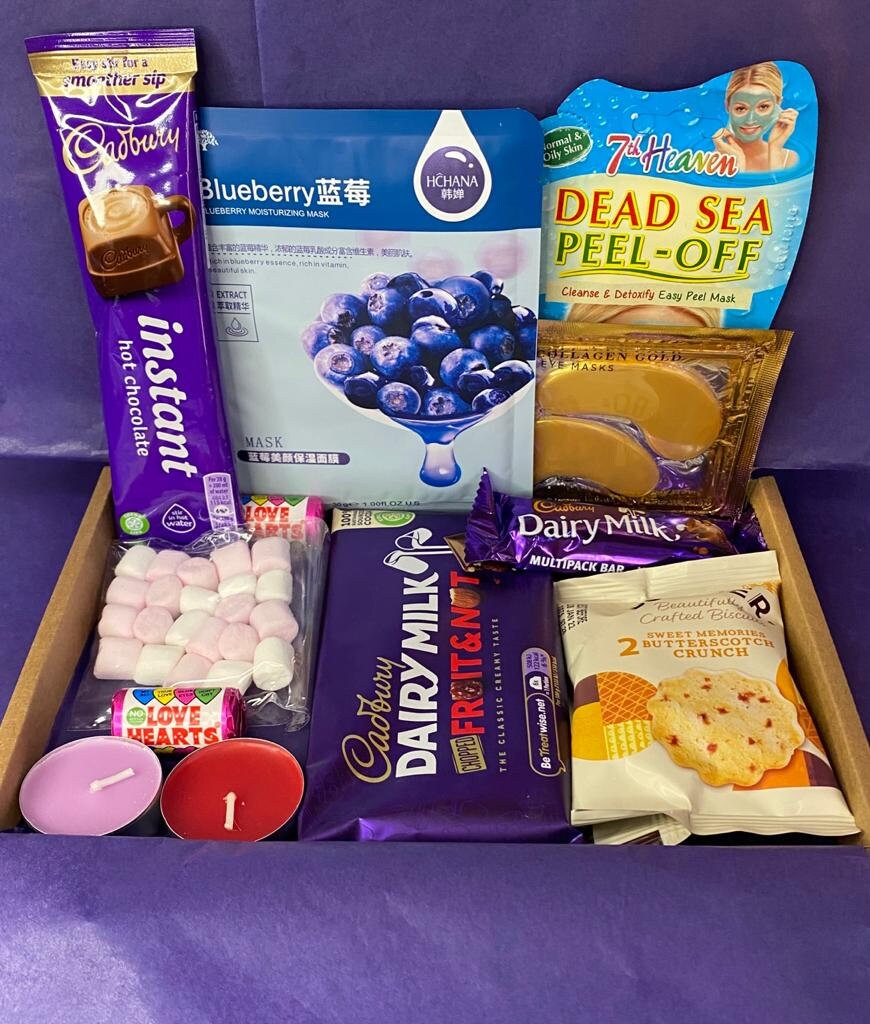 Ultimative Pamper Box, Geschenkbox Für Sie, Kit, Selbstpflege Geschenkbox, Pflegepaket Korb, Umarmung in Einer Box Ultimative Pamper Box, Geschenkbox Für Sie, Kit, Selbstpflege Geschenkbox, Pflegepaket Korb, Umarmung in Einer Box von Etsy - HamperMoments