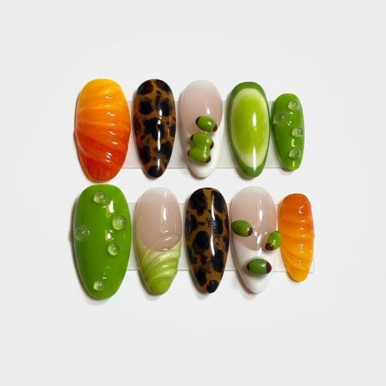 Bright Summer Press On Nails | Green & Brown Leopard Print Swirl Gel Set Neon Orange Ombre Abstract False Custom Handmade von Etsy - HandmadeByDanaLukes