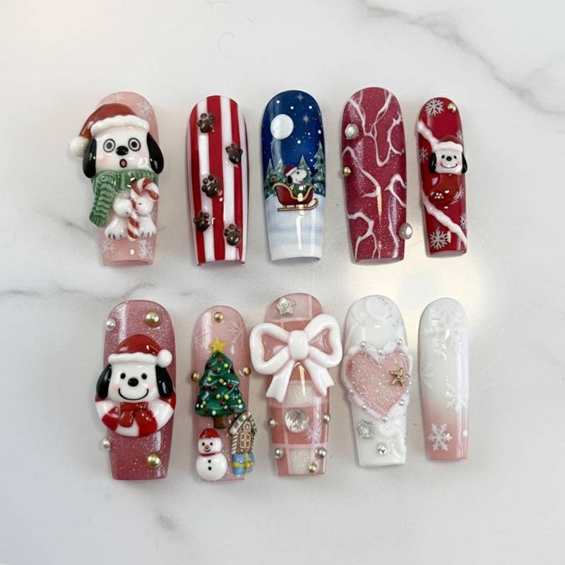 Handmade 3D Snoopy Dog Christmas Press On Nails | Cute Pink & Red Holiday Nail Set Snowman, Xmas Tree Sleigh Art Handmade 3D Snoopy Dog Christmas Press On Nails | Cute Pink & Red Holiday Nail Set Snowman, Xmas Tree Sleigh Art von Etsy - HandmadeByDanaLukes