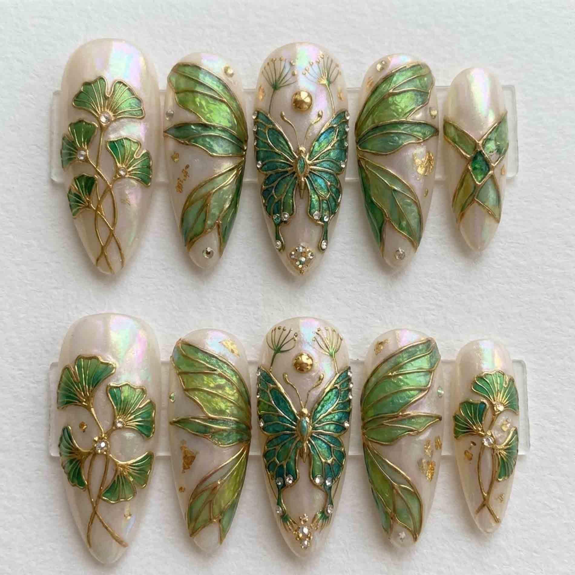Handmade Pearl Butterfly Press On Nails | Green Ginkgo Leaf, Wing & Gold Foil Design Long Almond For Nature Fairy Aesthetic von Etsy - HandmadeByDanaLukes