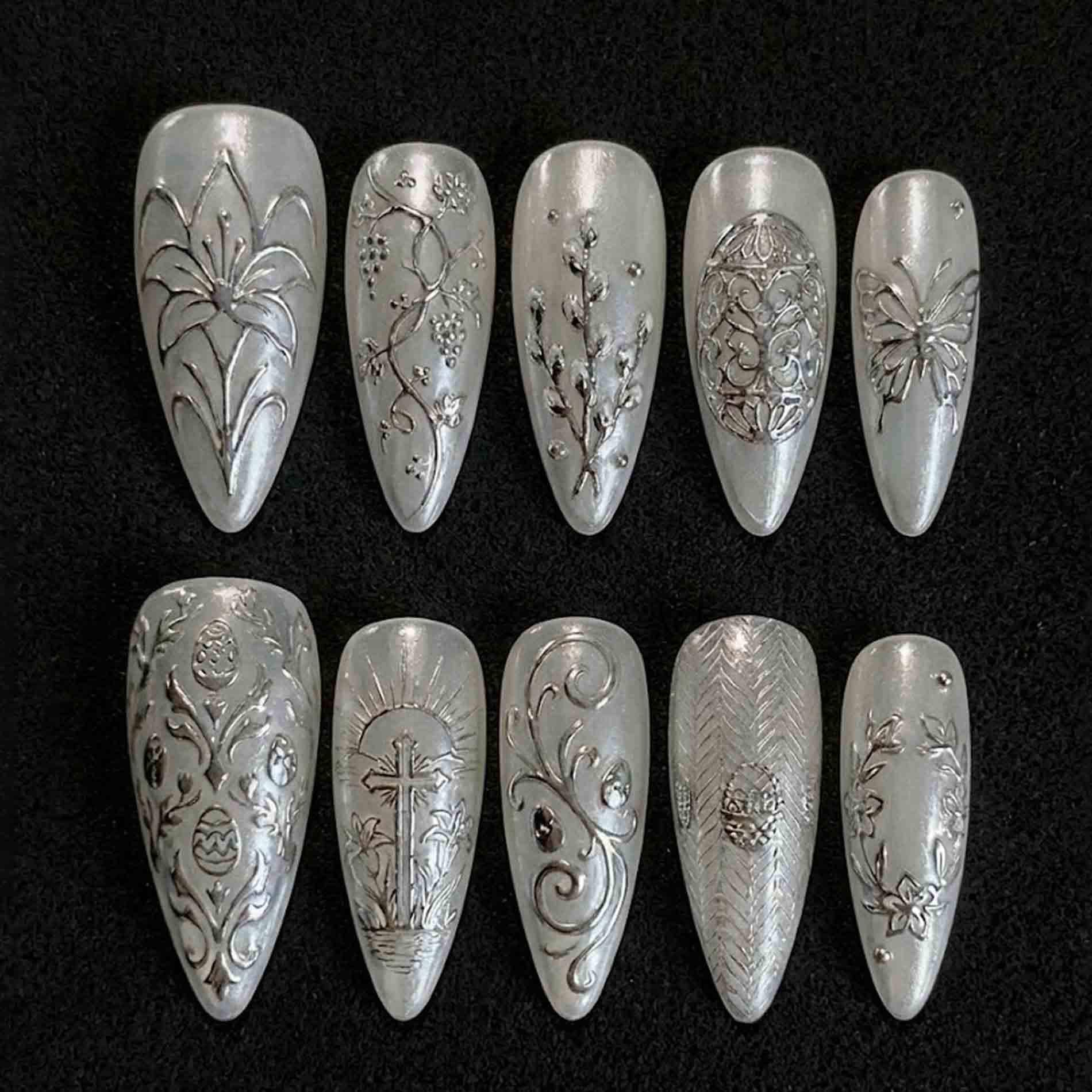 Handmade Silver Embossed Press On Nails | 3D Floral, Cross & Vintage Relief Art Design Stiletto Elegant Statement von Etsy - HandmadeByDanaLukes
