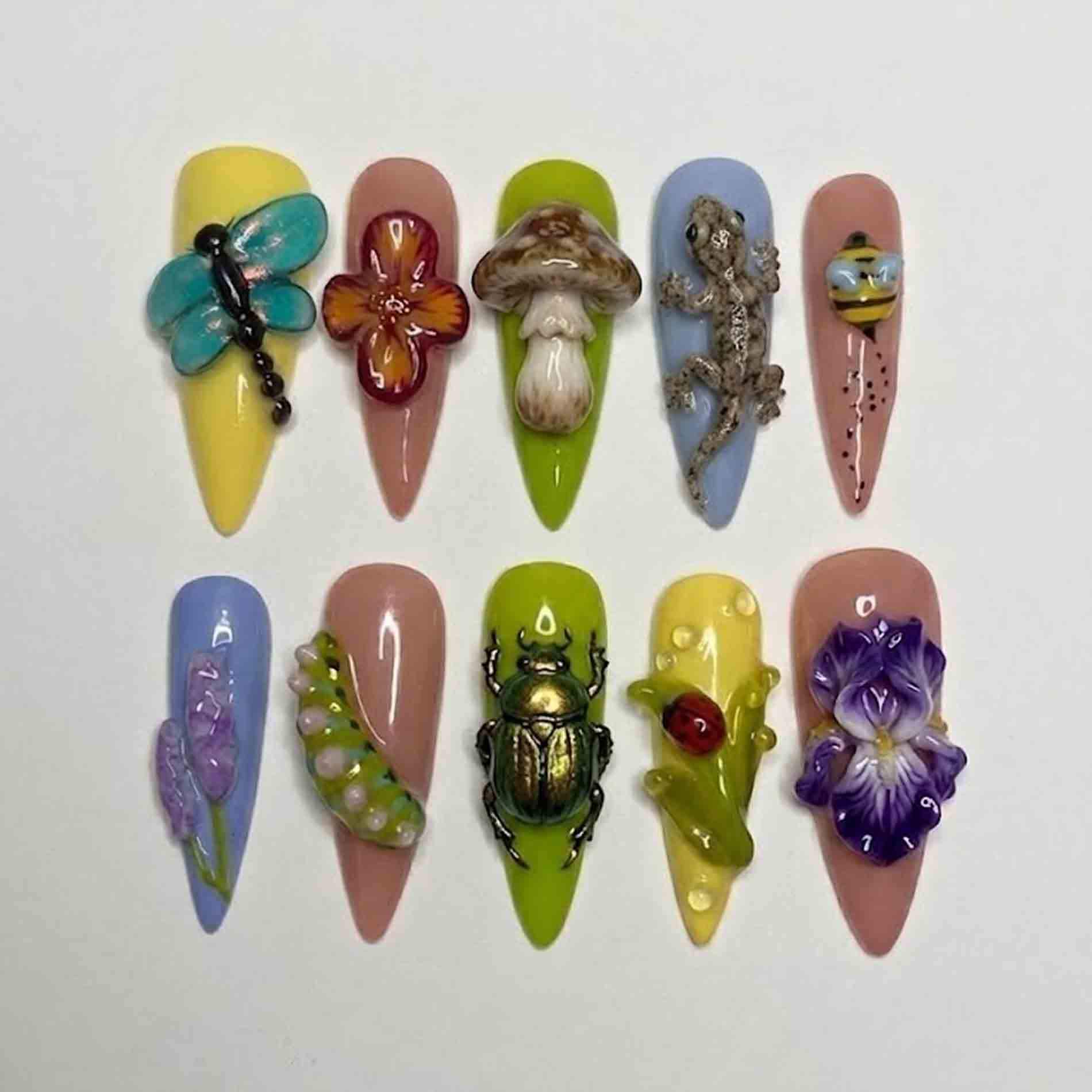 Handmade Whimsical Garden Press On Nails | 3D Molded Bugs, Fungi & Florals, Pastel Base Long Stiletto For Cottagecore Aesthetic Handmade Whimsical Garden Press On Nails | 3D Molded Bugs, Fungi & Florals, Pastel Base Long Stiletto For Cottagecore Aesthetic von Etsy - HandmadeByDanaLukes