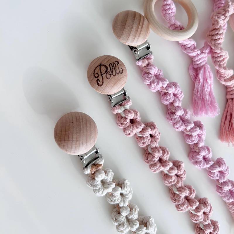 Personalisiert Schnullerkette Makramee Handgefertigt Schnullerclip Mit Namen Babygeschenk Zur Babyparty Nachhaltig Geschenkidee Geburt von Etsy - HandmadebyKeraniShop