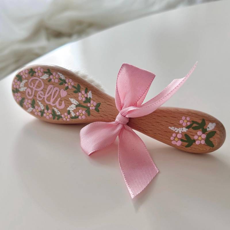 Wooden Baby Hairbrush Name Shower Gift First Grooming Set Baptism Present Nursery Keepsake Natural Brush Welcome Christening von Etsy - HandmadebyKeraniShop
