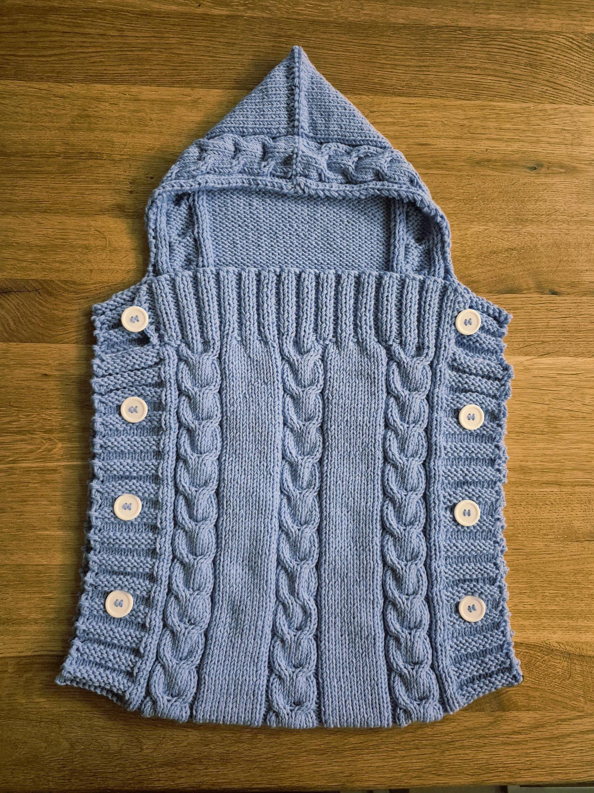 Babyschlafsack Handgestrickt in Hellblau, Merinowolle, Weich Und Kuschelig von Etsy - HandmadebyTine