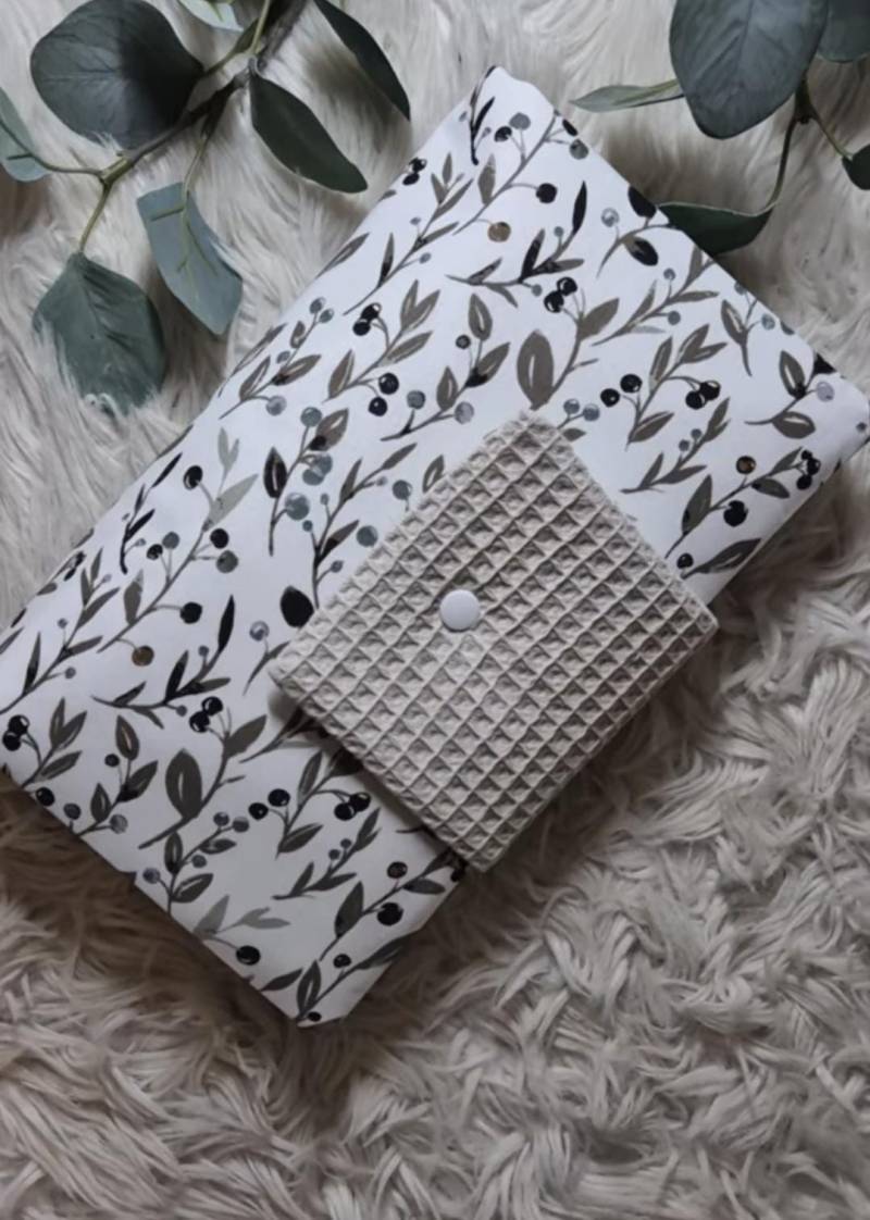 Große Windeltasche Olive von Etsy - Handmadebysita