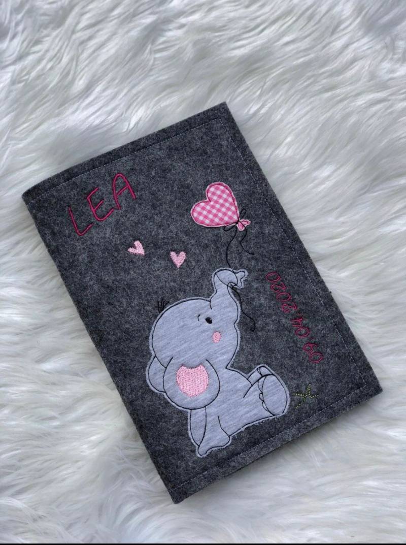 U-Heft Hülle Untersuchungshefthülle Aus Filz Personalisierbar U-Heft Hülle Untersuchungshefthülle Aus Filz Personalisierbar von Etsy - HandundFadenShop