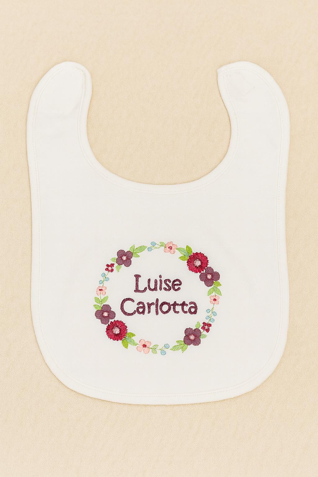 Personalisierbares Baby & Kleinkind Lätzchen Mit Blumenkranz von Etsy - HannesHollywood