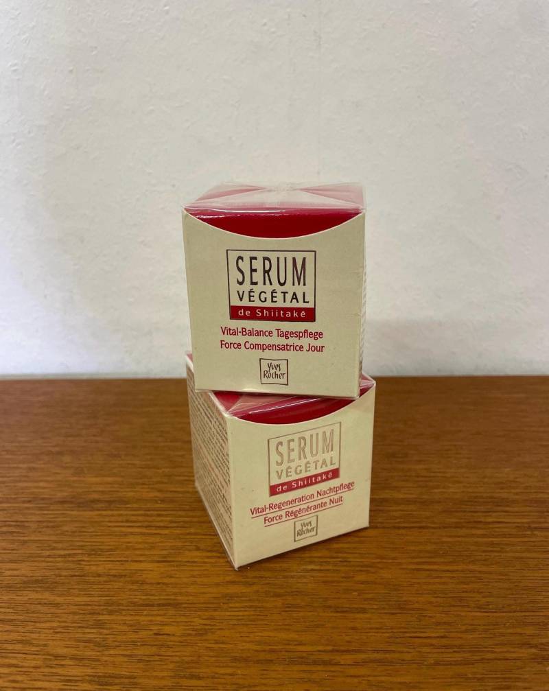 Set 2x Vintage Serum Végétal Tagespflege Und Nachtpflege Creme Yves Rocher 50Ml Falkon Neu in Ovp Mit Folie Duft von Etsy - HannoverVintagestore