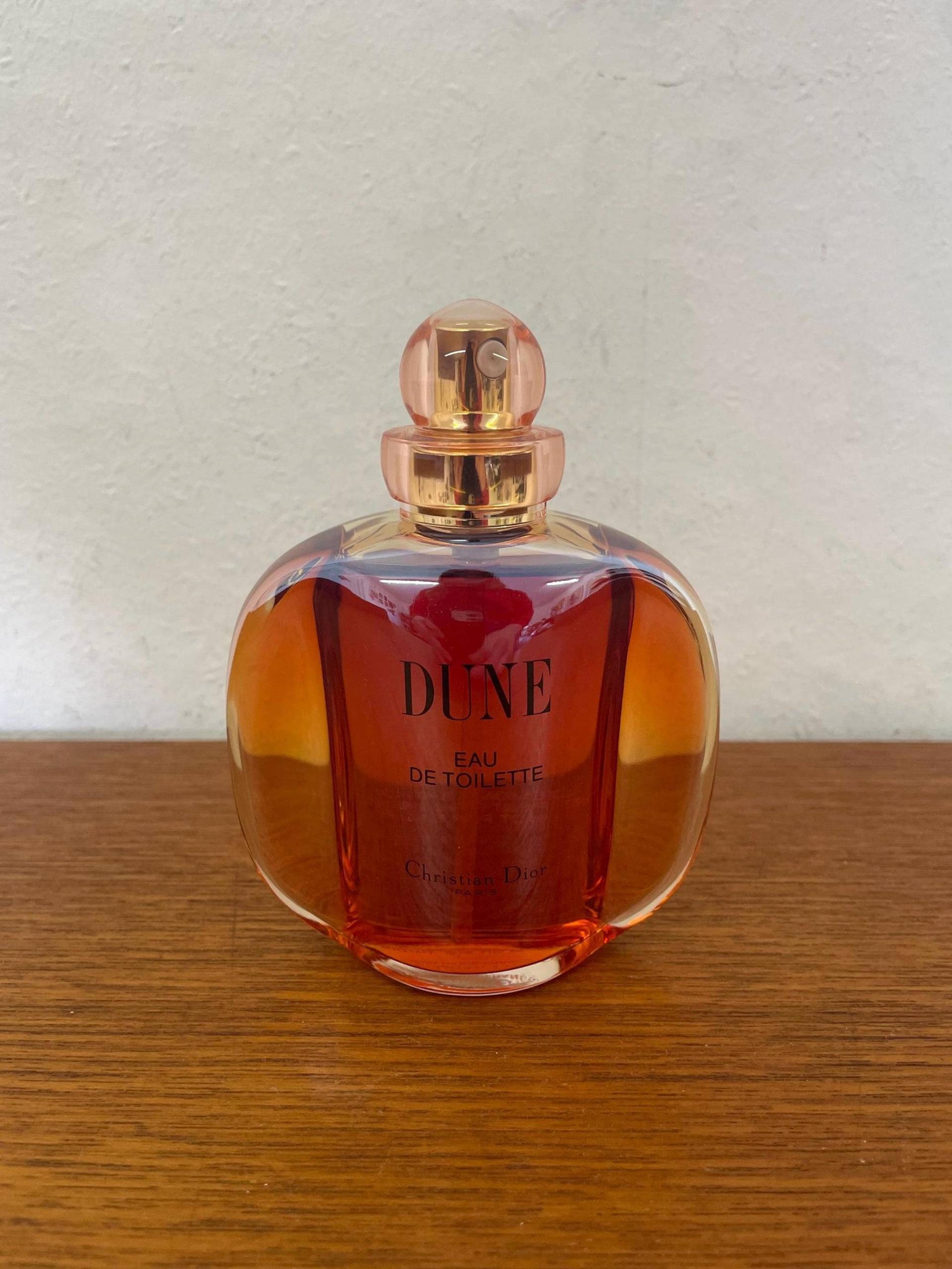 Vintage Dune Christian Dior Paris Parfum Eau De Toilette 100Ml Falkon Duft Vintage Dune Christian Dior Paris Parfum Eau De Toilette 100Ml Falkon Duft von Etsy - HannoverVintagestore