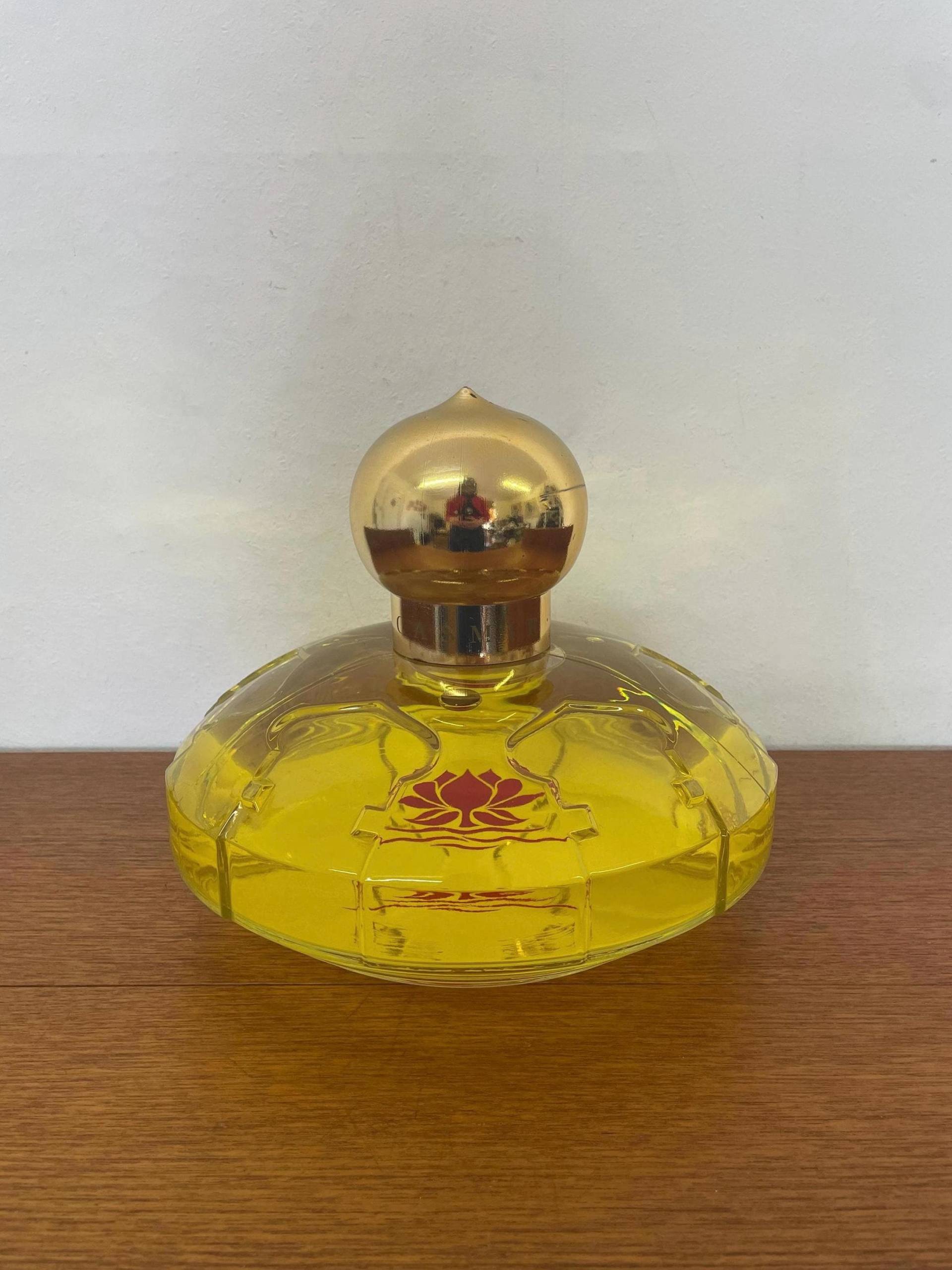 xxl Vintage Casmir Chopard Parfum Flakon Aus Glas 23x27cm Großer Werbe-Flakon von Etsy - HannoverVintagestore