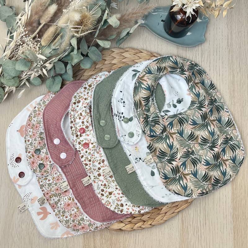 Wöchentliche Rosa Und Grüne Lätzchen von Etsy - HappyChouquettes