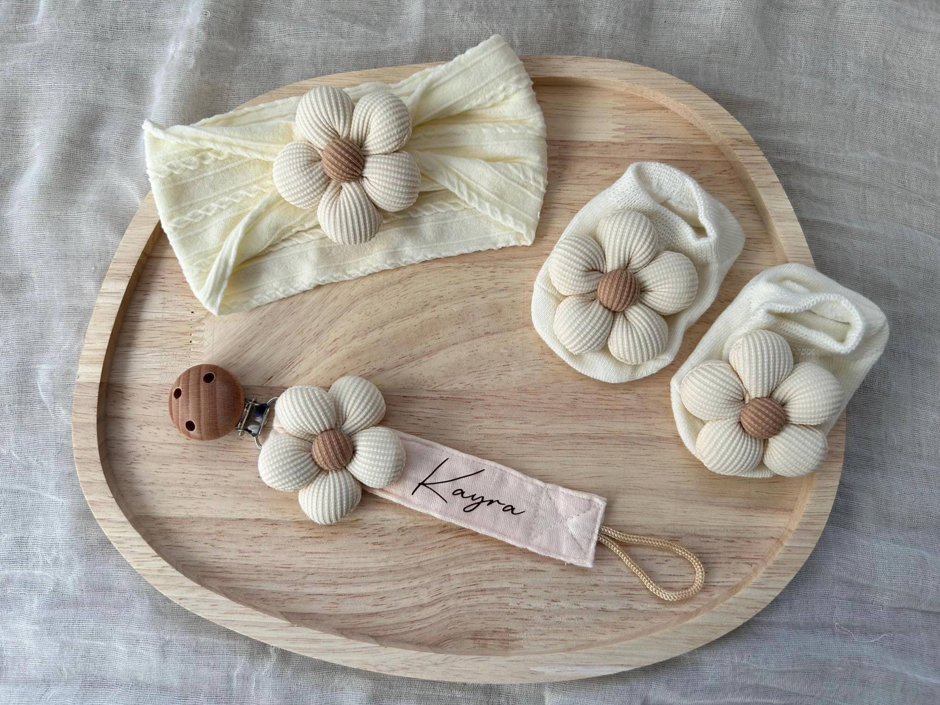 Schnullerkette , Schnullerklip Für Mädchen Mit Blumen Personalisiert von Etsy - HappymomentsDE