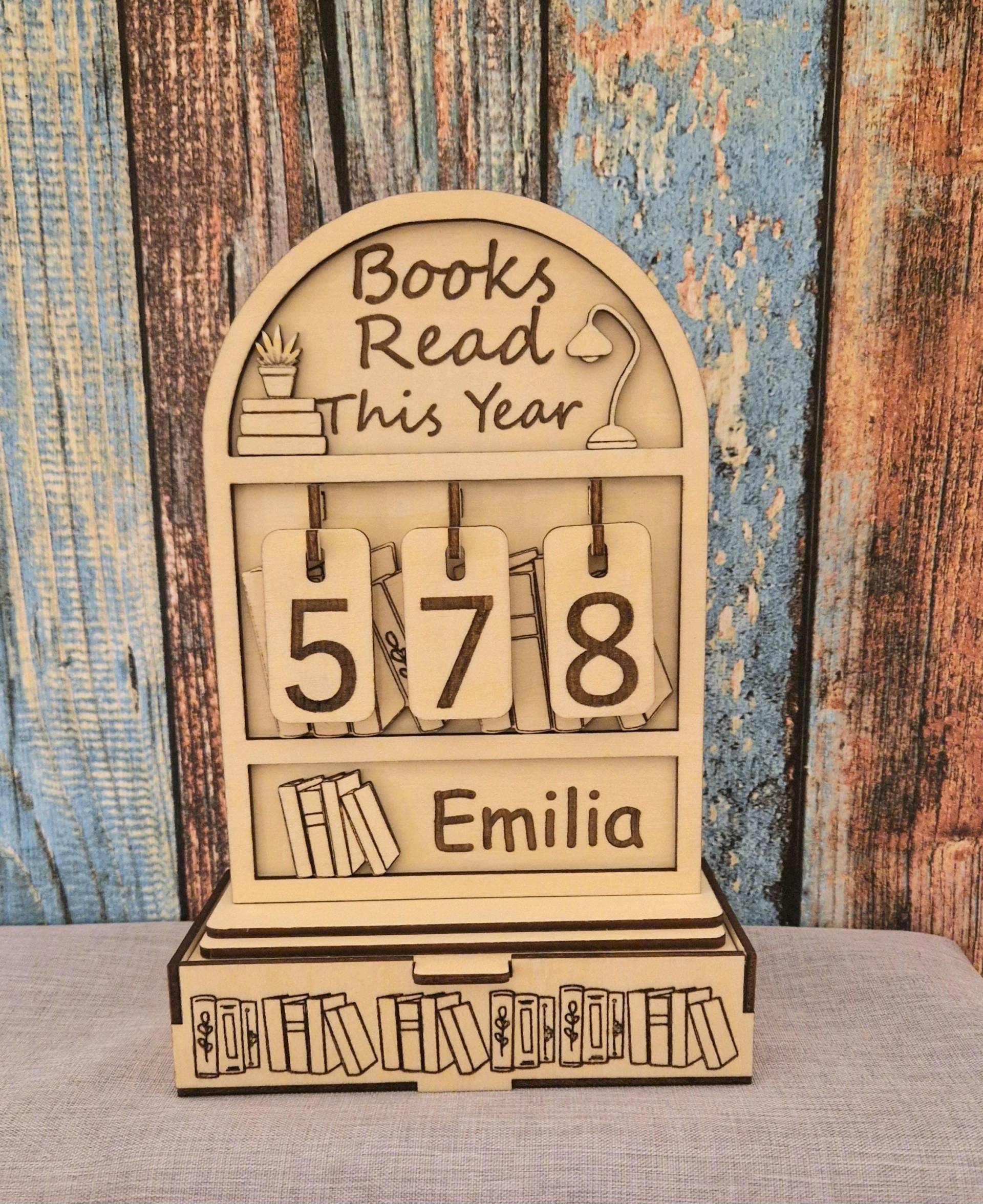 Bücher Tracker Aus Holz Personalisiert - Books Read This Year Lesezähler 21×14 cm Geschenk Für Leseratten & Booktok Fans Anzeige von Etsy - HarmonyHandmadeWaren