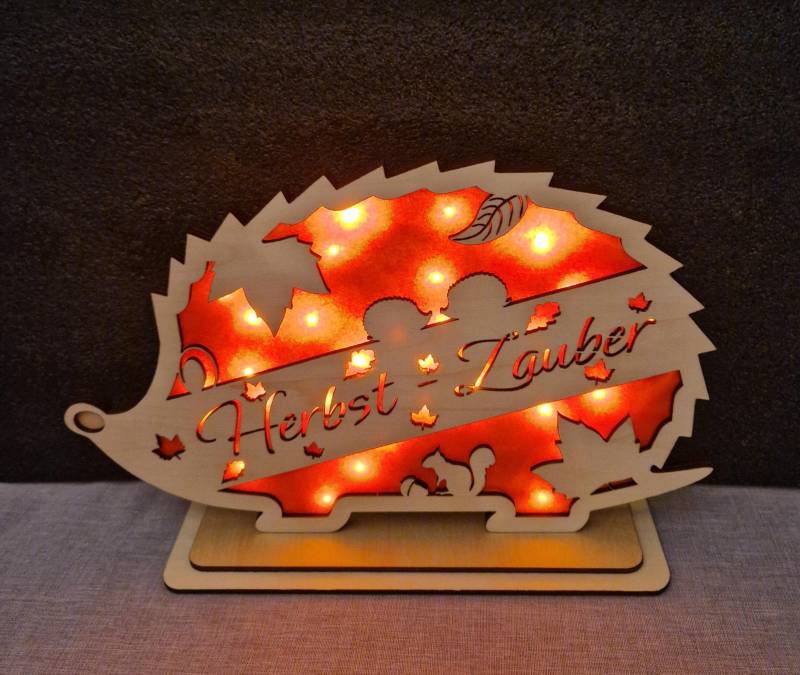 Herbstdeko Igel Holz Mit Led - Herbstzauber Licht Deko Lampe Fensterbank Tischdeko Geschenkidee von Etsy - HarmonyHandmadeWaren
