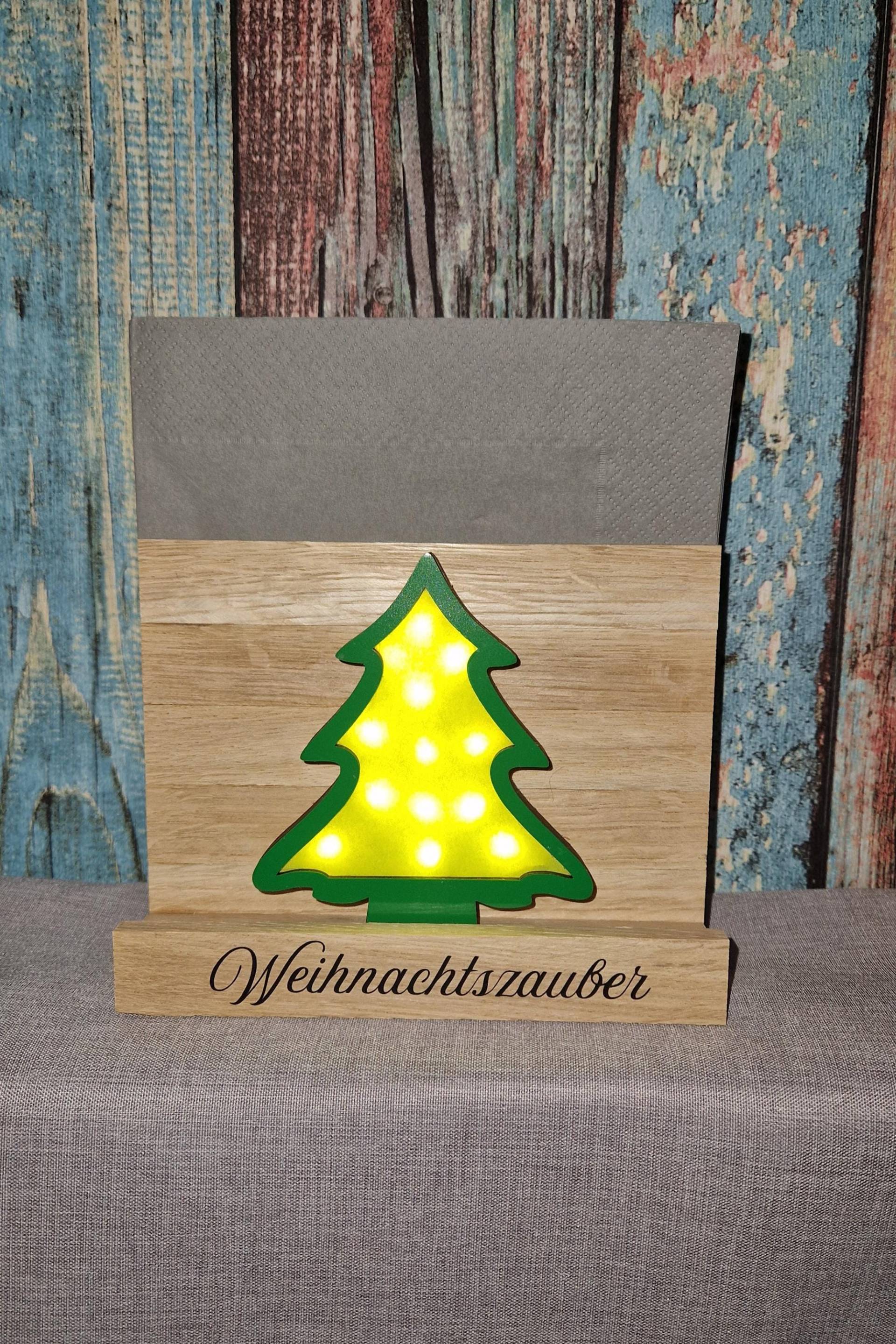 Serviettenhalter Weihnachten Holz Led - Tannenbaum Tischdeko Festlich Geschenkidee Beleuchtung Advent Winterdeko Personalisierbar Serviettenhalter Weihnachten Holz Led - Tannenbaum Tischdeko Festlich Geschenkidee Beleuchtung Advent Winterdeko Personalisierbar von Etsy - HarmonyHandmadeWaren