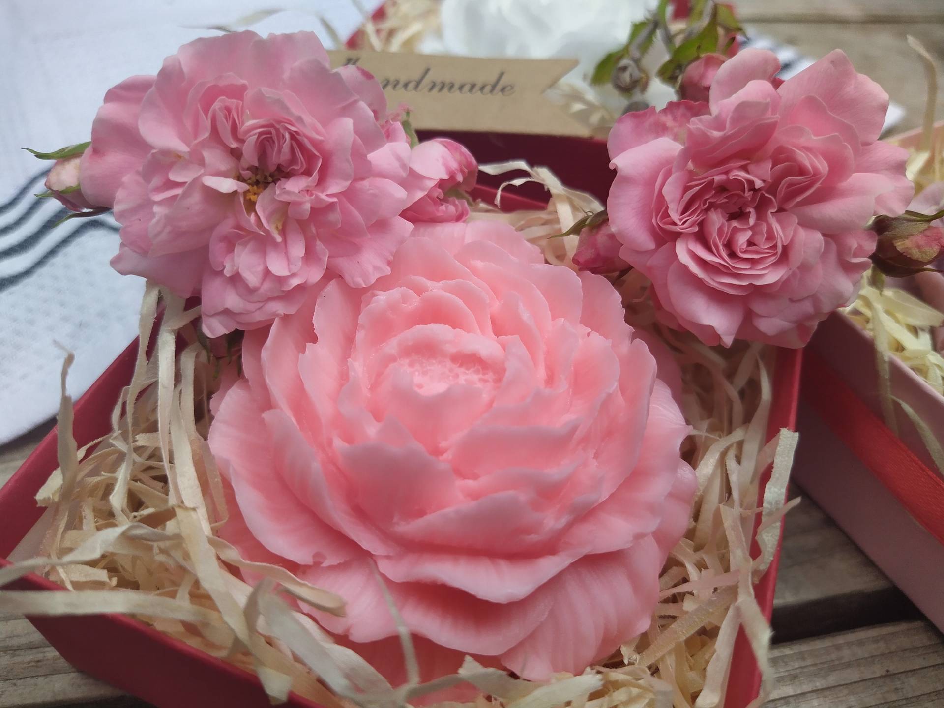 Luxuriöse Blütenseifen. Naturseife. Rosenseife. Ein Geschenk Für Mama. Seife Veganer. Handgemachte Seife Luxuriöse Blütenseifen. Naturseife. Rosenseife. Ein Geschenk Für Mama. Seife Veganer. Handgemachte Seife von Etsy - Hathor93