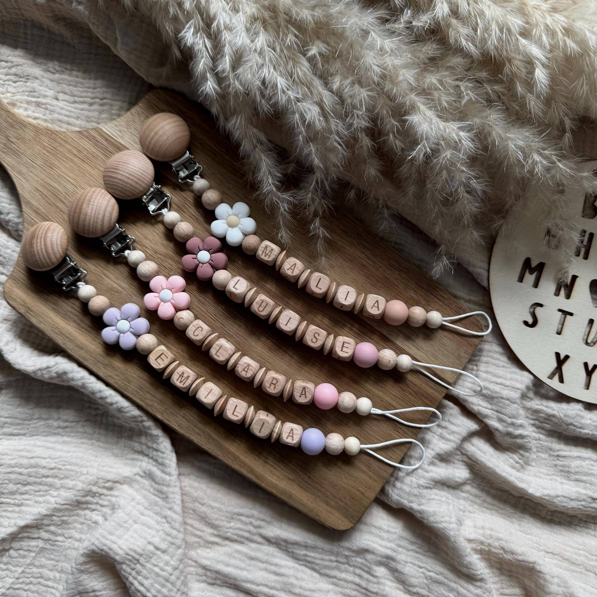 Personalisierte Schnullerkette | Blume Mit Name Mädchen Verschiedene Farben Personalisierte Schnullerkette | Blume Mit Name Mädchen Verschiedene Farben von Etsy - Hauniper