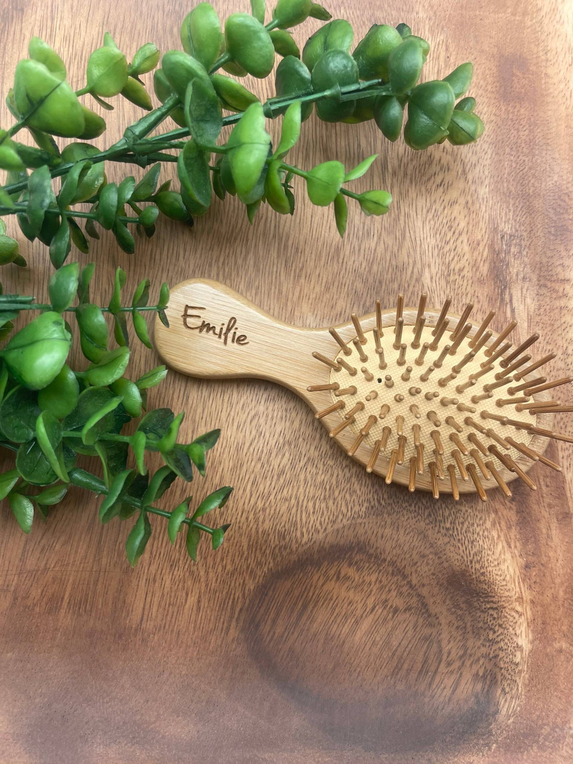 Reisepinsel Mit Gravur, Personalisierter Mini-Pinsel, Kleiner Pinsel von Etsy - HazelGroveCustoms
