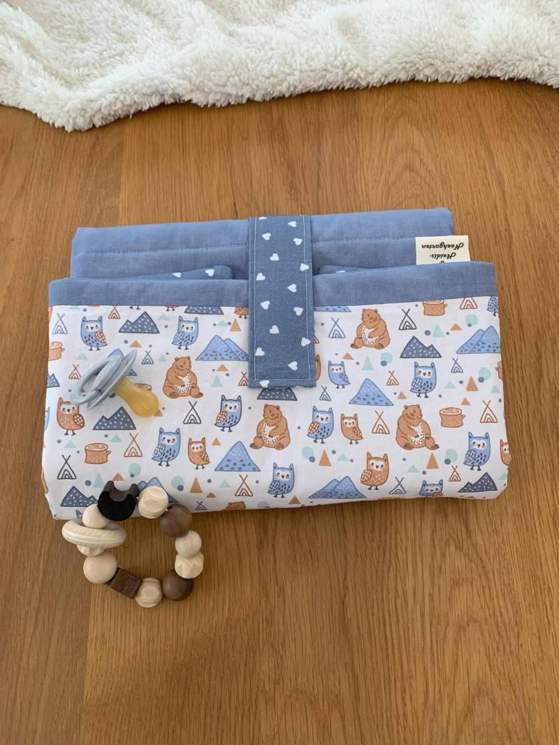 2In1 Wickelunterlage Wilma Für Unterwegs Mit Taschen Windeln, Feuchttücher Etc. Handgenäht von Etsy - HeidisNaehgarten