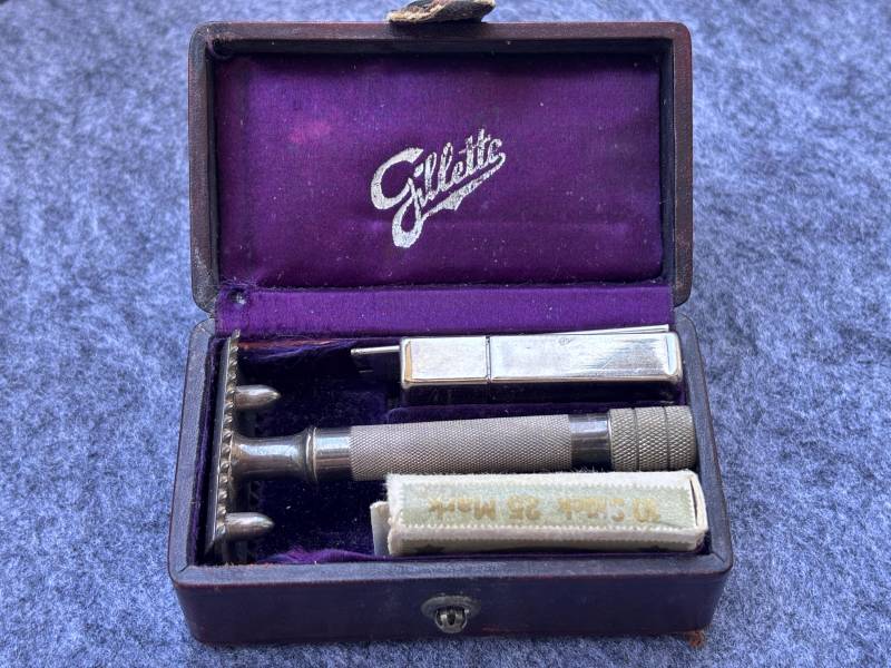 Vintage 1913 Gillette Single Ring Old Typ Rasierhobel Set Im Metallgehäuse von Etsy - HeinrichAntique